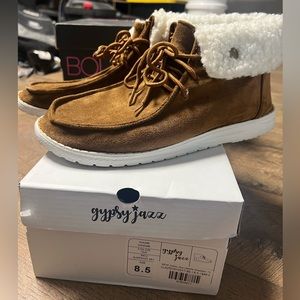 Gypsy Jazz Odeme Tan booties